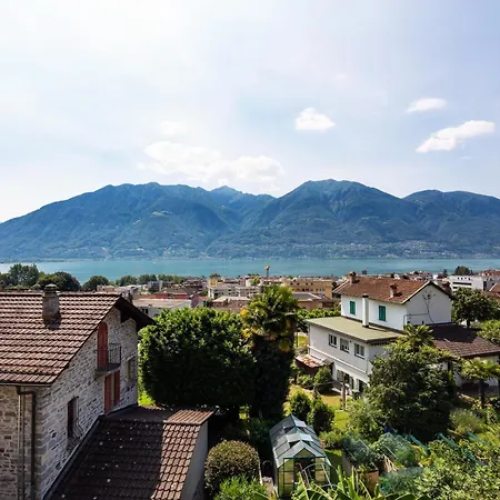 Locarno Area: Quiet View Escape - Happy Apartamento *