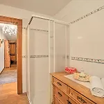 Locarno Area: Quiet Lake View Escape - Happy Rentals